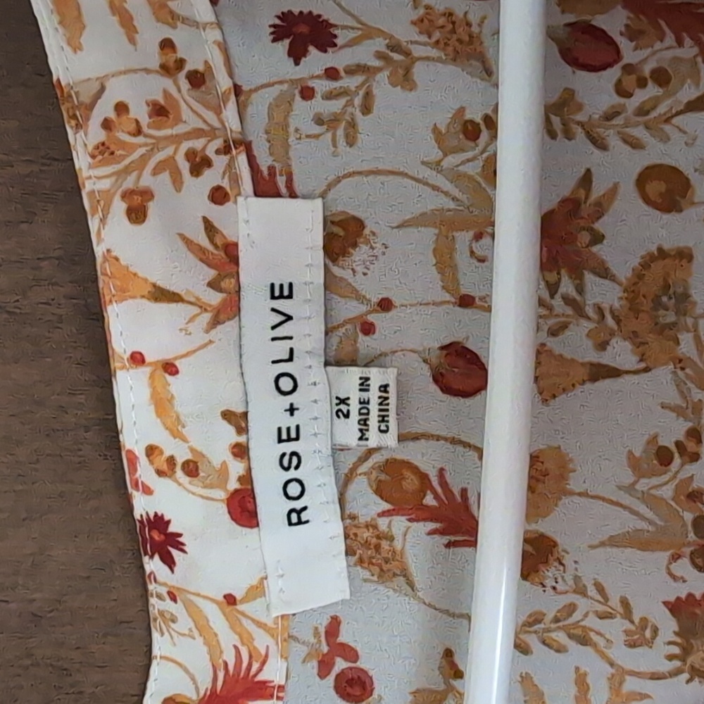 Rose + Olive - Picture 2 of 3
